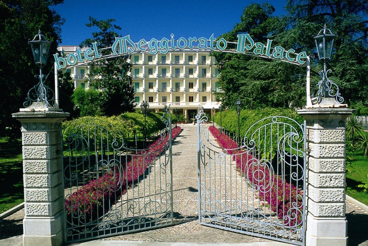 Palace Hotel Meggiorato Abano Terme Bagian luar foto